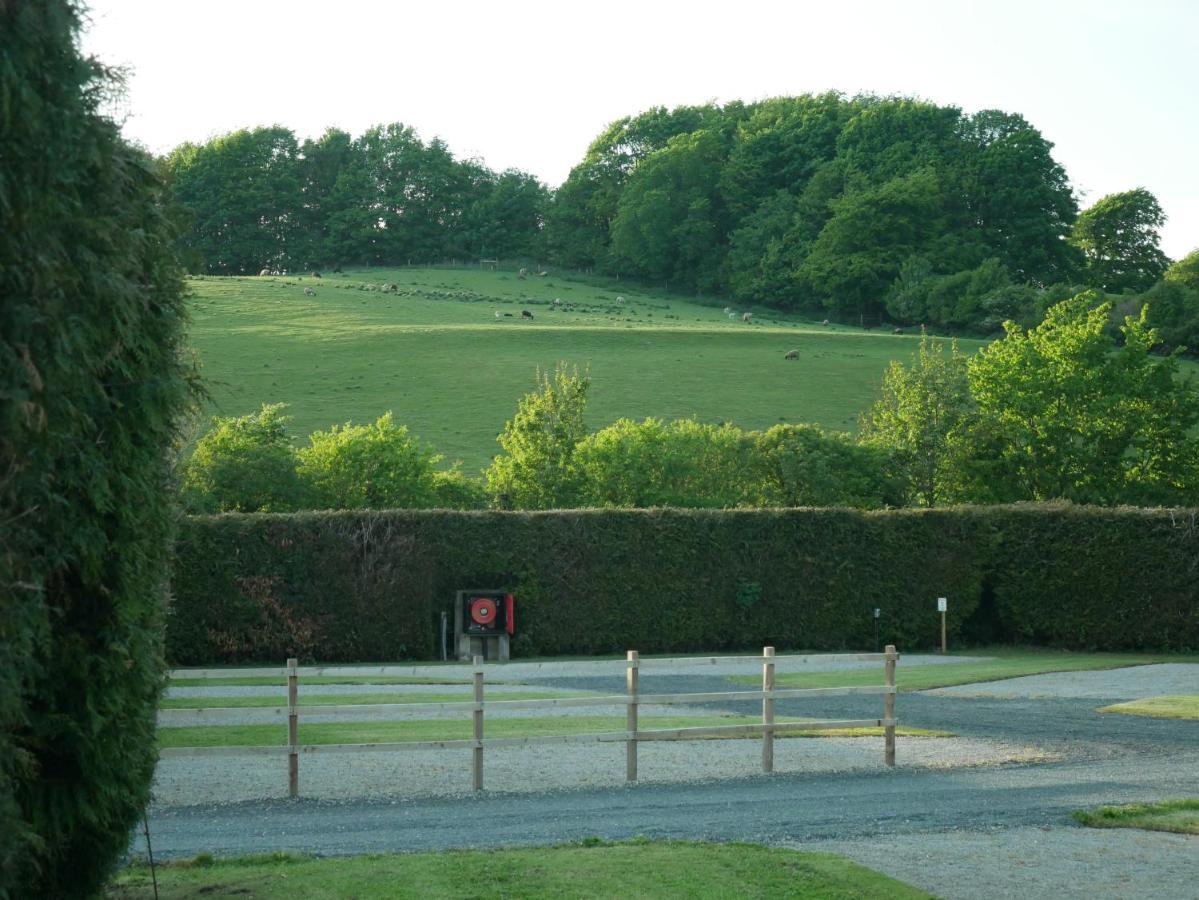Low Greenlands Holiday Park - Luxury House & Luxury Glamping Pods Lancaster Exteriör bild